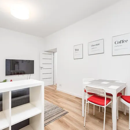 Oczapowskiego 2 By Homeprime Warsaw Exterior photo